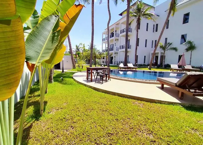 The Falcon Villa