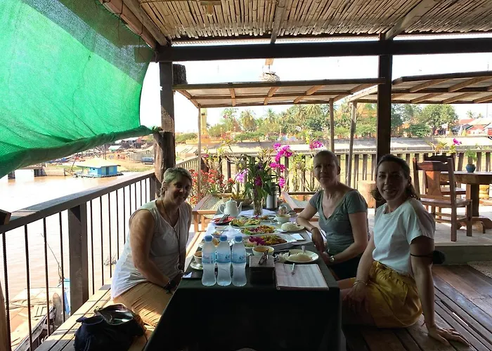 St 63 Home Stay & Tour Kampong Khleang
