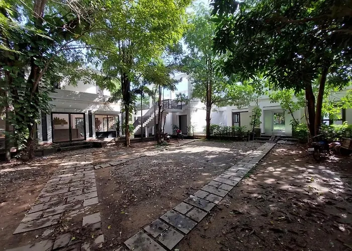 Jungle Villa