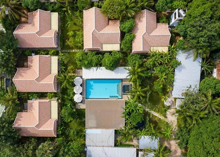 Le Petit Nid Banana Resort