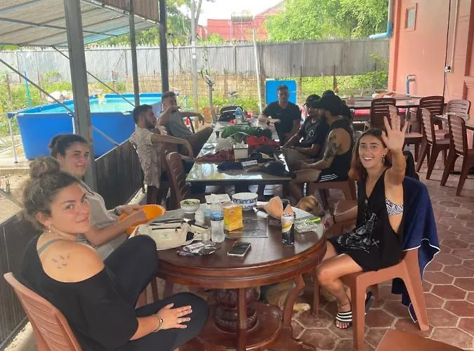 Rubi'S Siem Reap Hostel Tour&Guide
