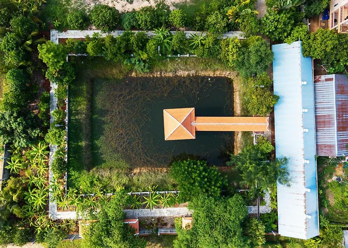 Puok Resort