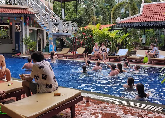 Garden Village Hostel & Pool Bar