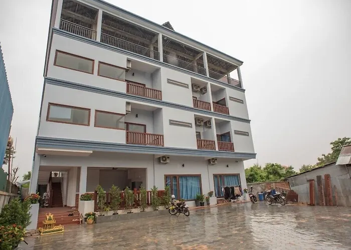 Pengthol Residence