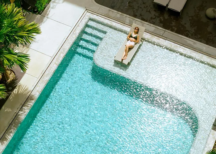 Velea Serviced Apartments & Suites