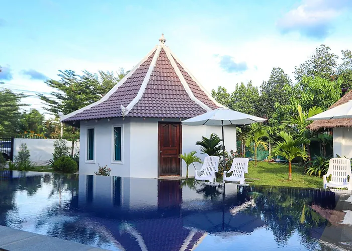 Vireak Private Pool Villa