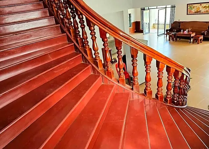 Ko Naung Arr Bwar Hotel