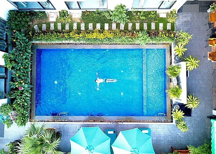 Central Blanche Residence