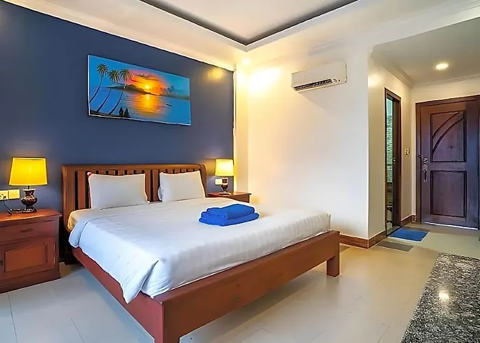 Mad Monkey Siem Reap