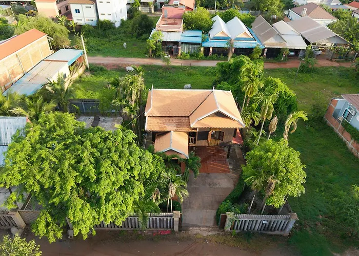 Authentic Khmer Home Pavilion & Tropical Garden