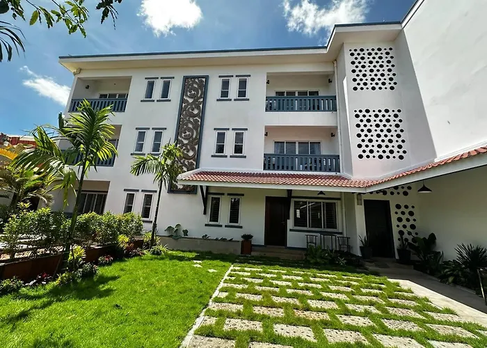 Angkor Stay & Living