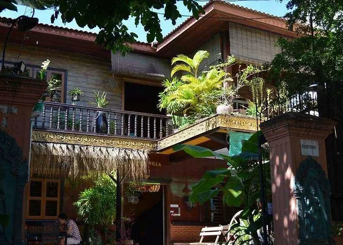 Big Lyna Villa & Homestay